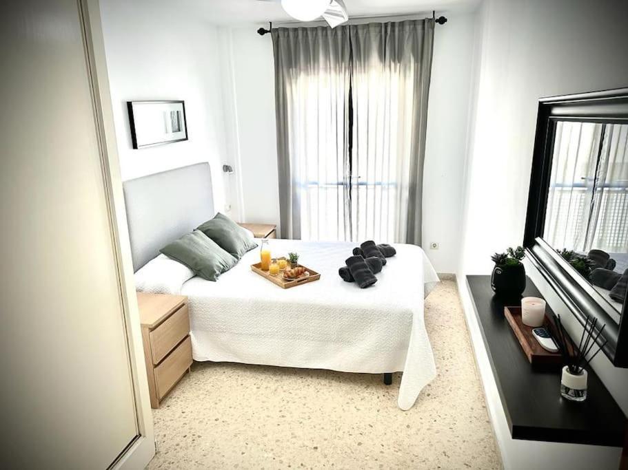 El Rincon De Apolo. Atico Con Aparcamiento Gratis. Apartment Malaga Exterior photo